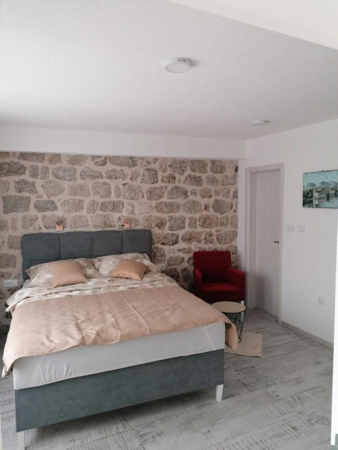 Vila Mira Trebinje Exterior foto