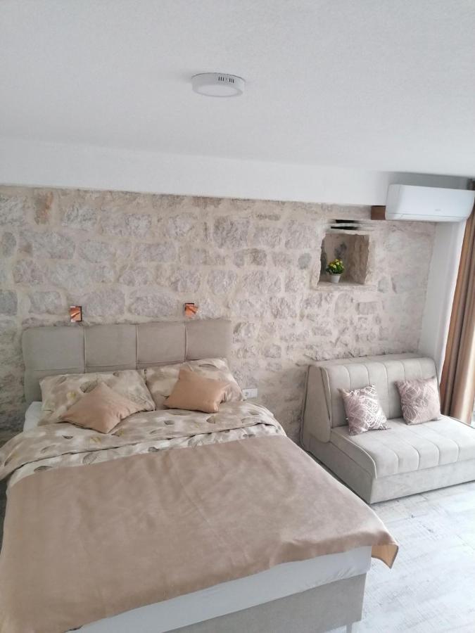 Vila Mira Trebinje Exterior foto
