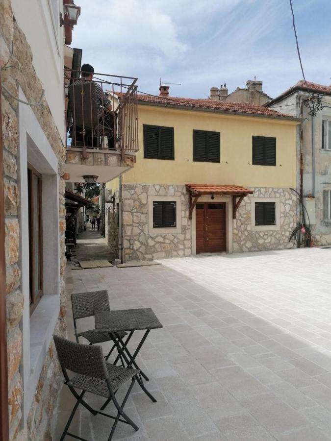 Vila Mira Trebinje Exterior foto