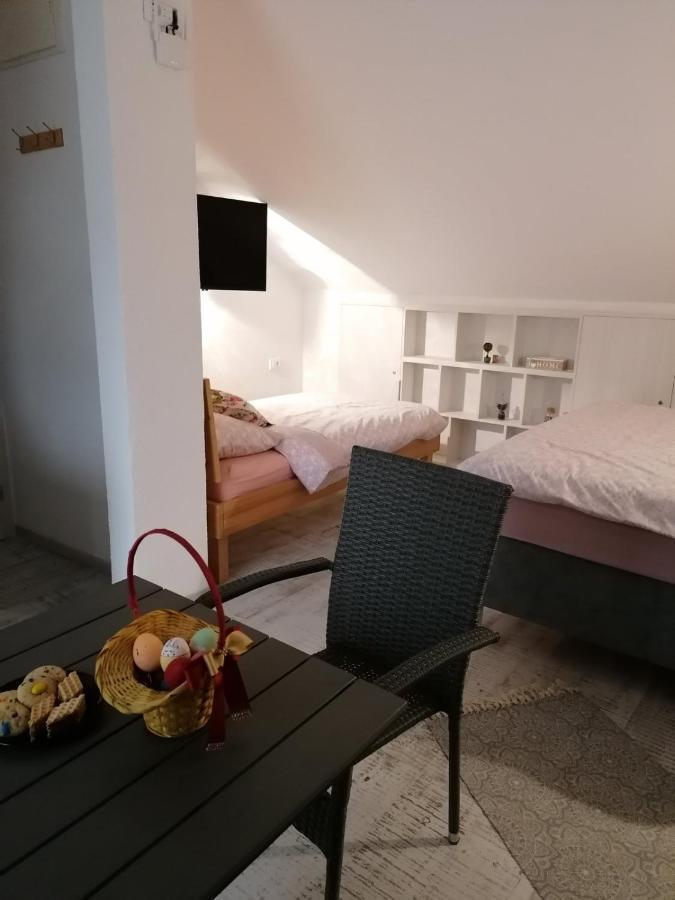 Vila Mira Trebinje Exterior foto